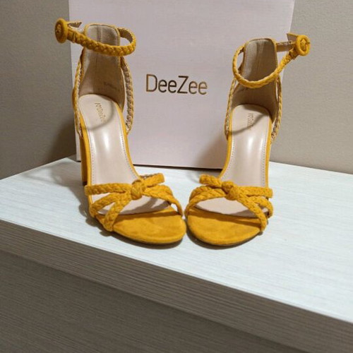 Deezee sandals new with thick heel, mustard color, size 38