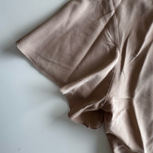 Mind Your Style blouse size M like new, beige