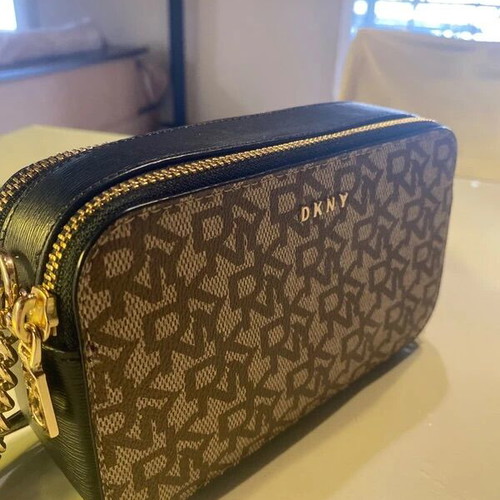 DKNY Bryant Logo crossbody bag new, black and beige