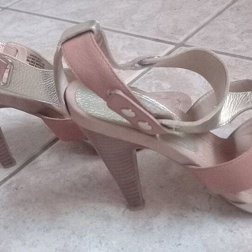 Nine West leather sandals used, size 39-40, gold and orange