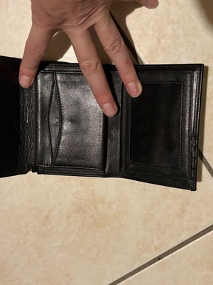 Leather wallet new black