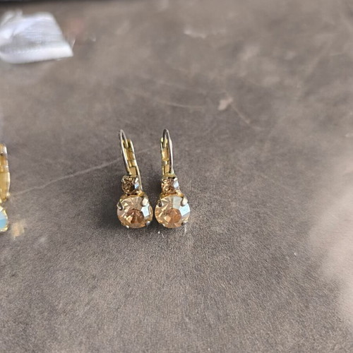 Gold earrings pair like new with clip stainless steel plating