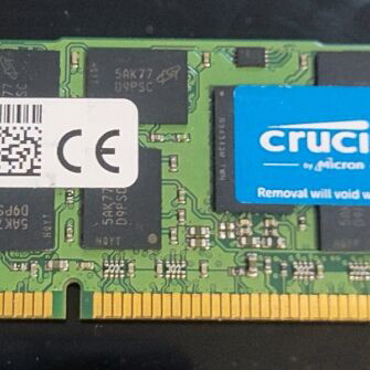 Crucial 8GB PC3L 12800R 1.35V RAM used