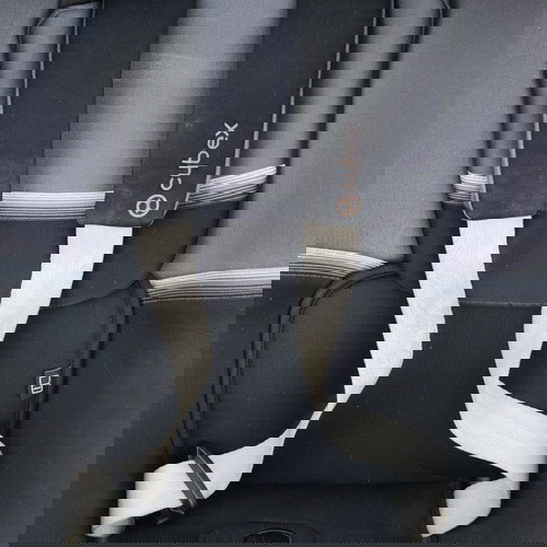 Παιδικό καθισματάκι Cybex Sirona SX2 i-Size 2022 σαν καινούργιο, μαύρο