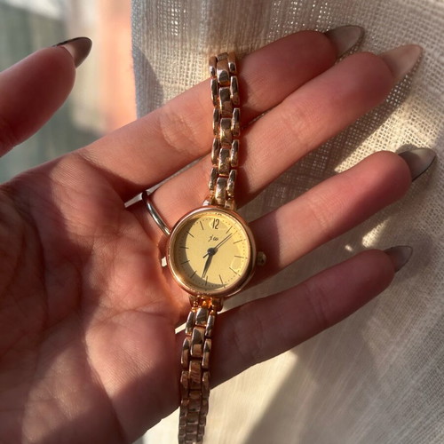 Rose Gold watch new, vintage style for women