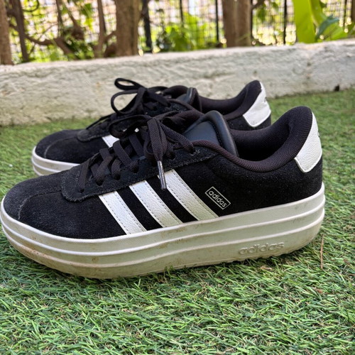 Adidas athletic shoes like new, size 37, black and white