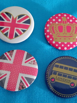 Σετ κονκάρδες pins με θέμα Αγγλία London καινούργιο, πολύχρωμο