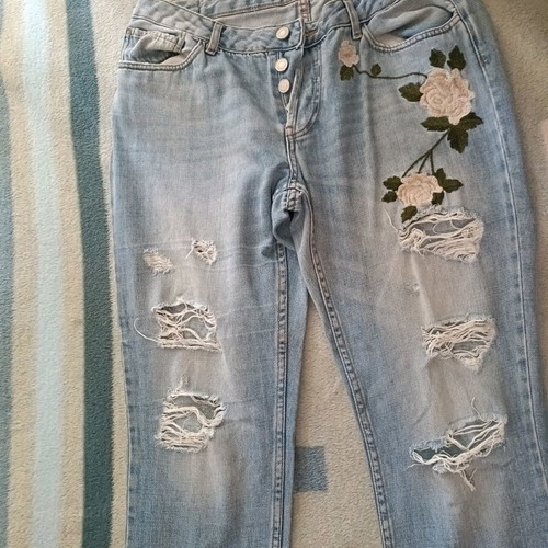 Women's jeans used with floral design, size 42, blue