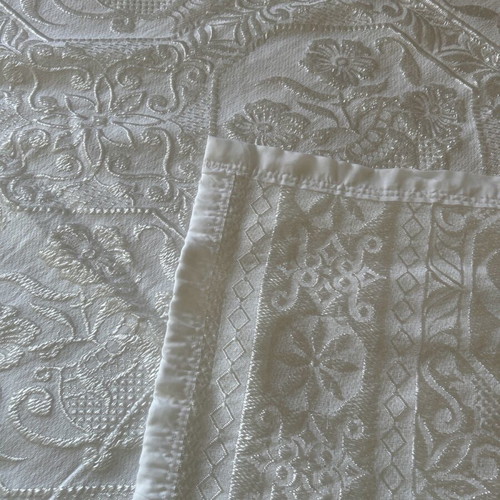 Traditional quilt new white (2.10x1.90)