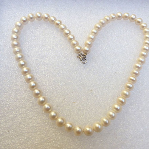 Pearl necklace 9mm with 925 silver clasp, 50cm