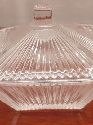 Small fondue pot new, for salt and pepper or table use