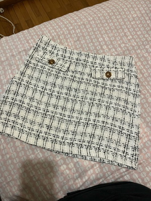Shein skirt official elegant style white, size L/40, like new