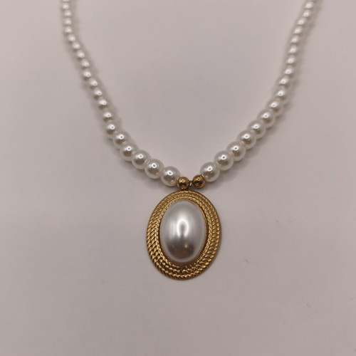 Stainless Steel Necklace with Pearls and Oval Pendant
