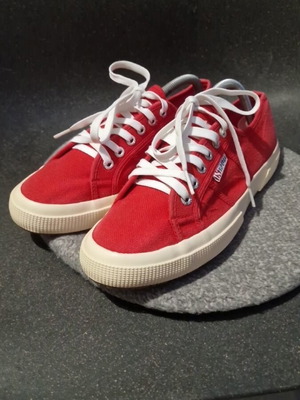 Superga 2750 Red Canvas Sneakers Size 43, Almost New