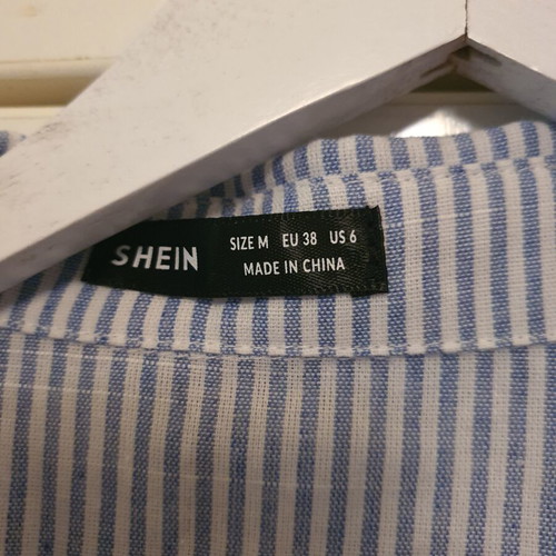 Shein shirt dress like new, short striped, white and blue, size M