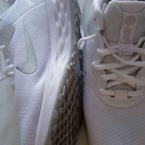 Nike women's athletic shoes like new, size 38-38.5, white