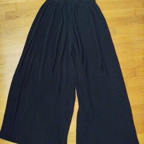 Zara black pleated palazzo pants wide-leg XS like new