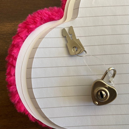 Children's heart-shaped notebook with fur cover and lock new, fuchsia
