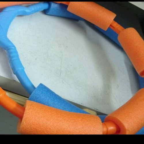 Complete Beach Set with 2 Intex Mattresses and Sand Toys like new