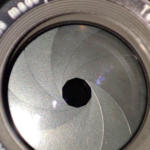 Tele-Takumar 200mm f/5.6 lens with M42 mount, like new