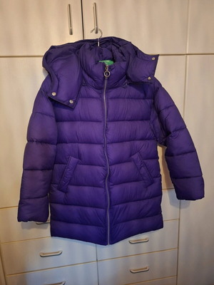 Benetton women's jacket size medium like new, purple