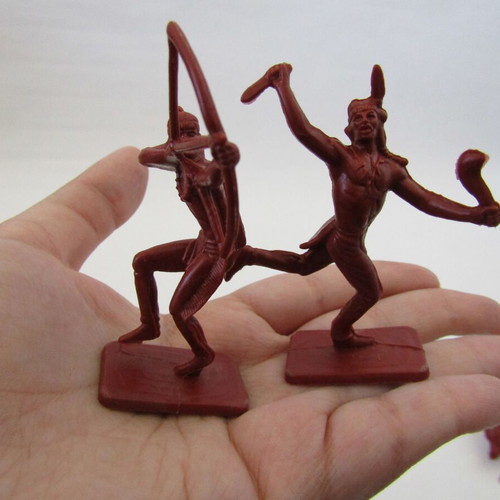 Solpa toy soldiers 6 Indians like new