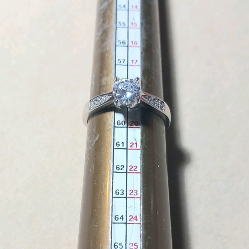 Silver 925° ring new with white zircon large size 60
