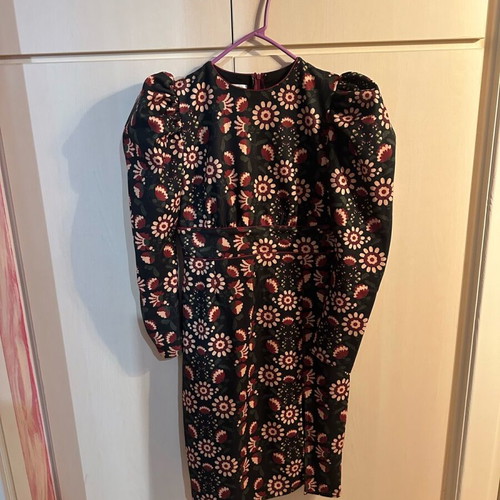 Abstracto dress size M colorful new with puffed sleeves