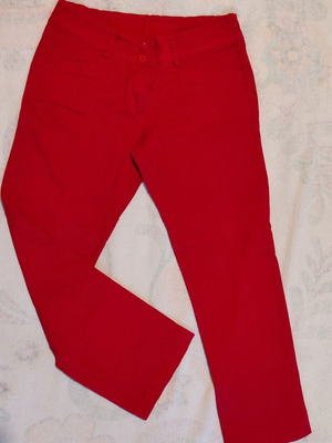 Red Capri Pants like new, size S 36 8
