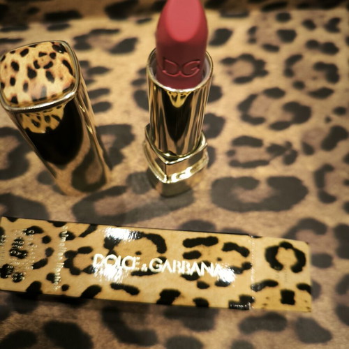 Dolce&Gabbana Beauty Animalier κραγιόν, iconic απόχρωση