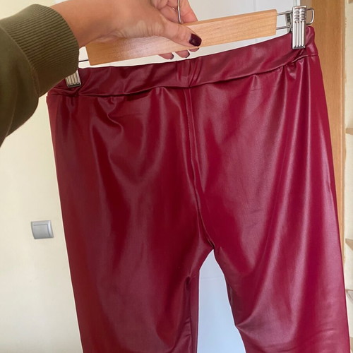 Bordeaux leggings like new