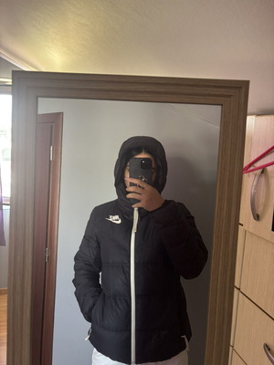 Μπουφάν Nike διπλής όψης, μαύρο, XS
