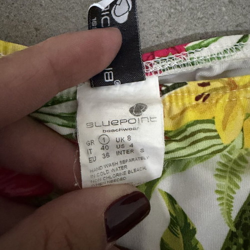 Bluepoint floral swimsuit size 36 like new
