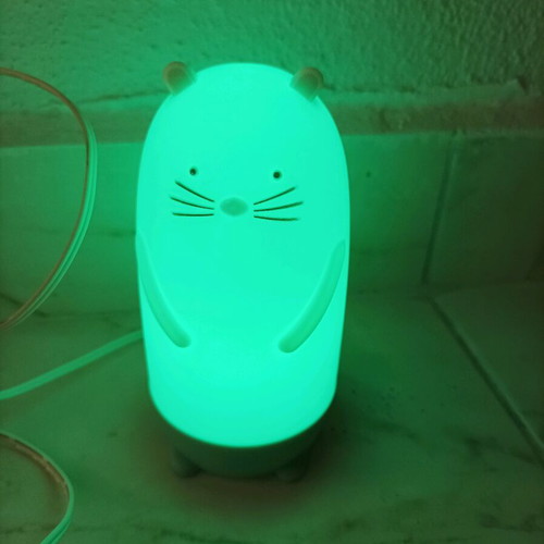 Children's lamp like new, color changing