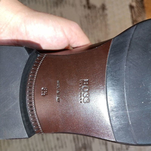 Hugo Boss leather shoes like new, size 42-42.5, brown