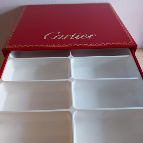 Cartier jewelry box like new, large red