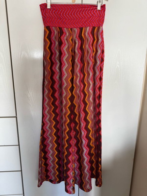 Pants medium size like new, colorful