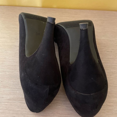 Peep toe black H&M pumps size 38 like new