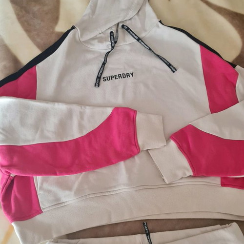 Superdry tracksuit new size M beige