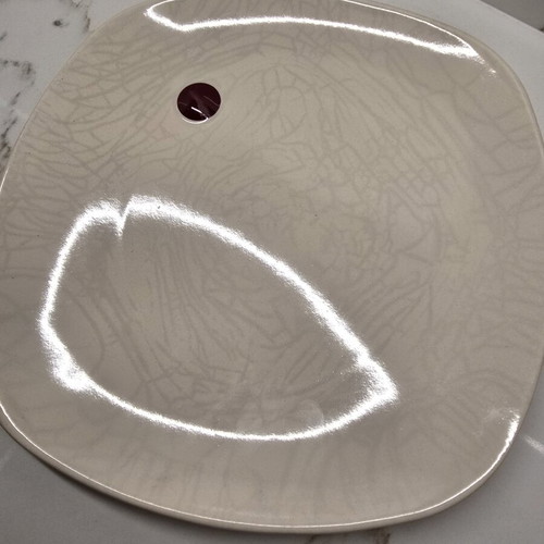 Plate 27 cm diameter