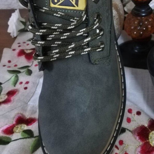 Shoe model 2026 size 42 new