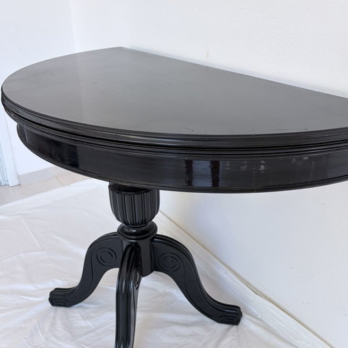 Vintage wooden round side table, extendable