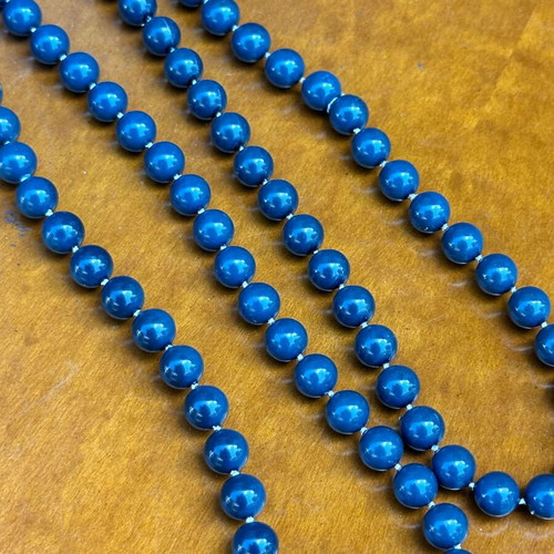Vintage long blue necklace with round beads, used