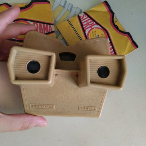 View Master used with two films functional