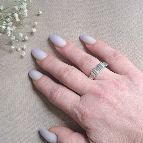 Silver ring 925 wave design like new