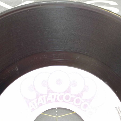 Yes Owner of a Lonely Heart 7'' vinyl used, rock