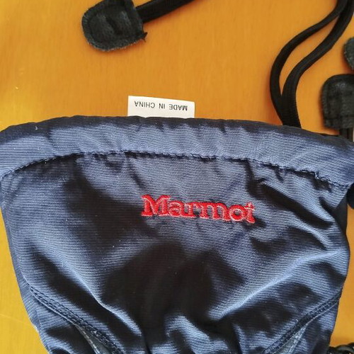 Marmot mittens like new, size Men’s M