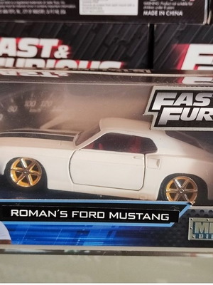 Fast & Furious Roman’s Ford Mustang metal model 1:32 like new
