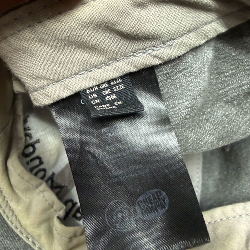 Cheap Monday hat like new, grey denim size M