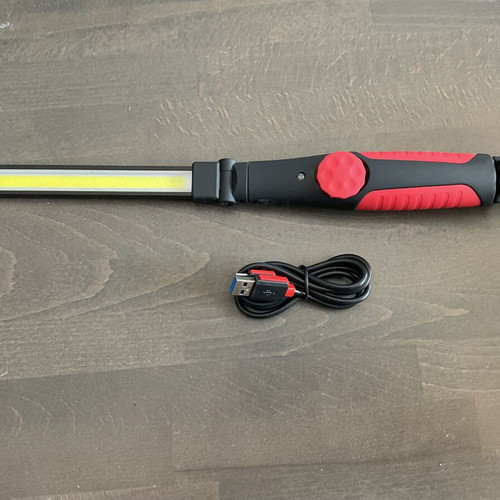 LED flashlight like new with built-in battery and white light